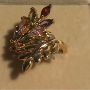 MULTI COLOR LEAF RING